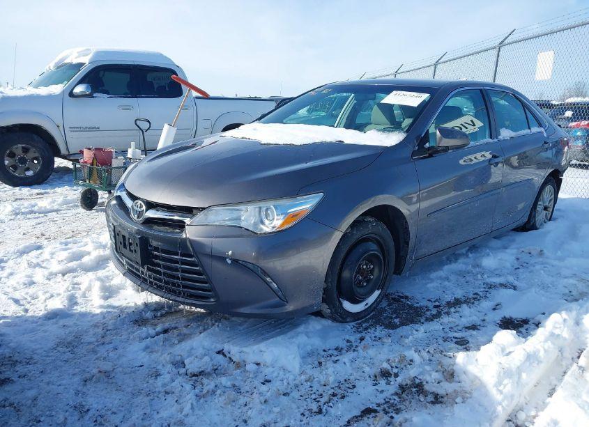 Photo 2 of 2017 Toyota Camry LE (VIN 4T1BF1FK8HU794896)