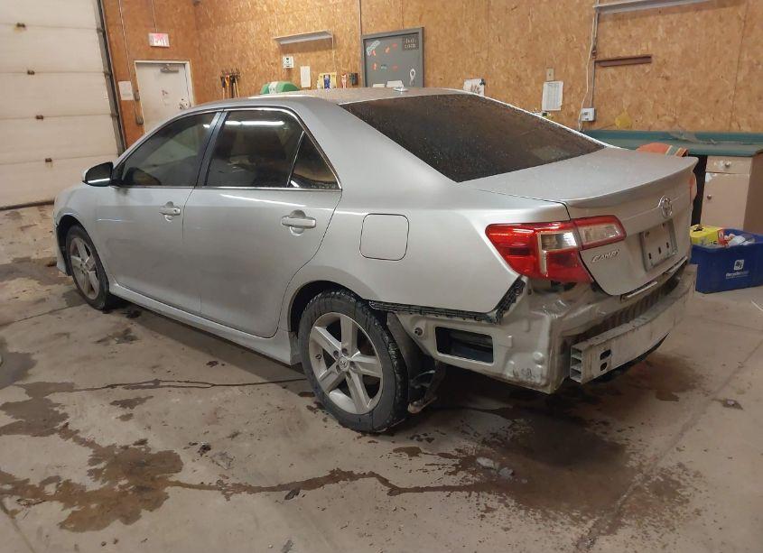 Photo 3 of 2012 Toyota Camry SE (VIN 4T1BF1FK9CU010606)