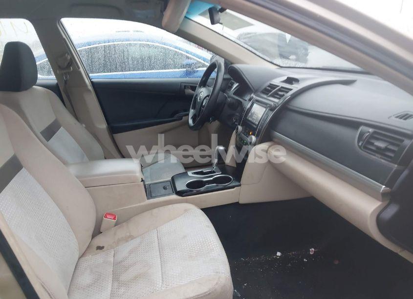 Photo 5 of 2012 Toyota Camry LE (VIN 4T1BF1FK9CU029592)