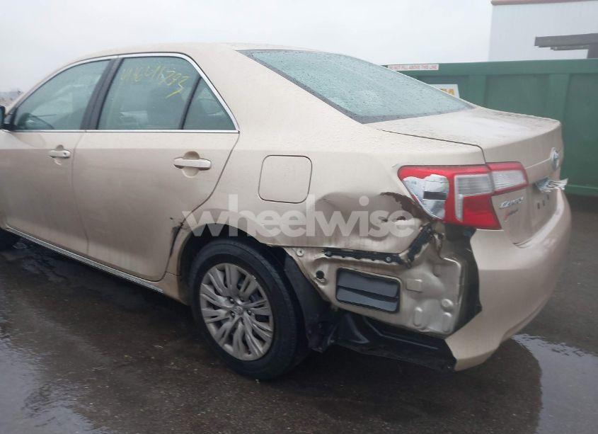 Photo 6 of 2012 Toyota Camry LE (VIN 4T1BF1FK9CU029592)