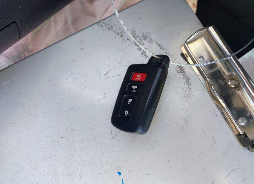 Photo 11 of 2012 Toyota Camry SE (VIN 4T1BF1FK9CU063290)