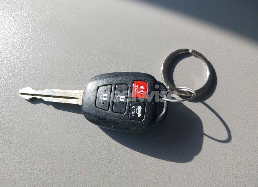 Photo 11 of 2012 Toyota Camry LE (VIN 4T1BF1FK9CU065654)