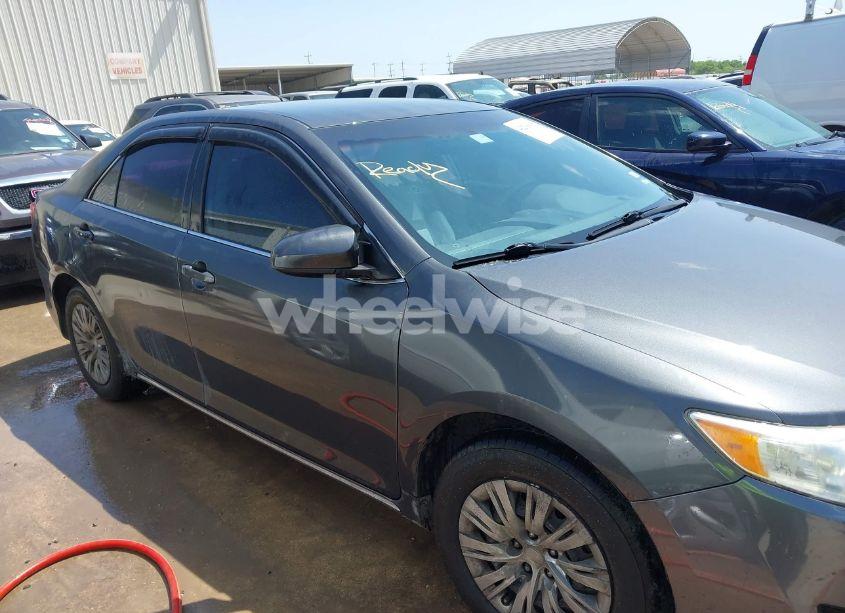 Photo 13 of 2012 Toyota Camry LE (VIN 4T1BF1FK9CU065654)