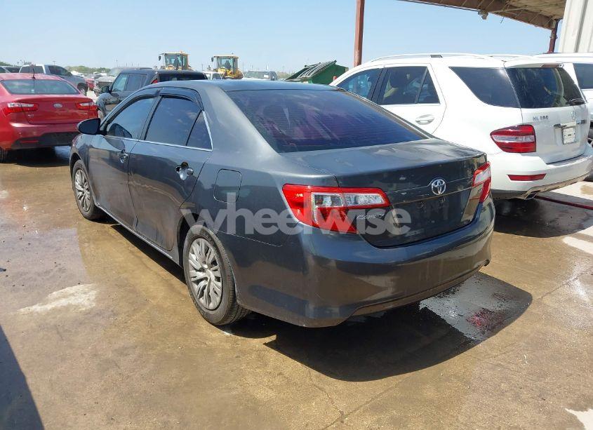 Photo 3 of 2012 Toyota Camry LE (VIN 4T1BF1FK9CU065654)