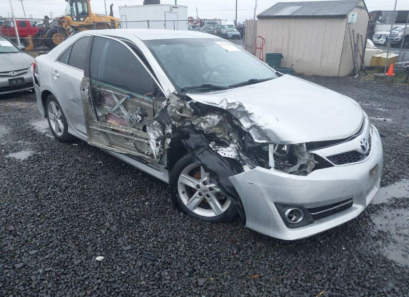 2012 Toyota Camry SE (VIN 4T1BF1FK9CU096399) main photo