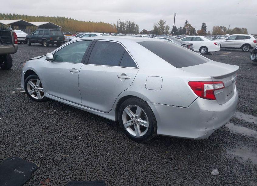 Photo 3 of 2012 Toyota Camry SE (VIN 4T1BF1FK9CU096399)