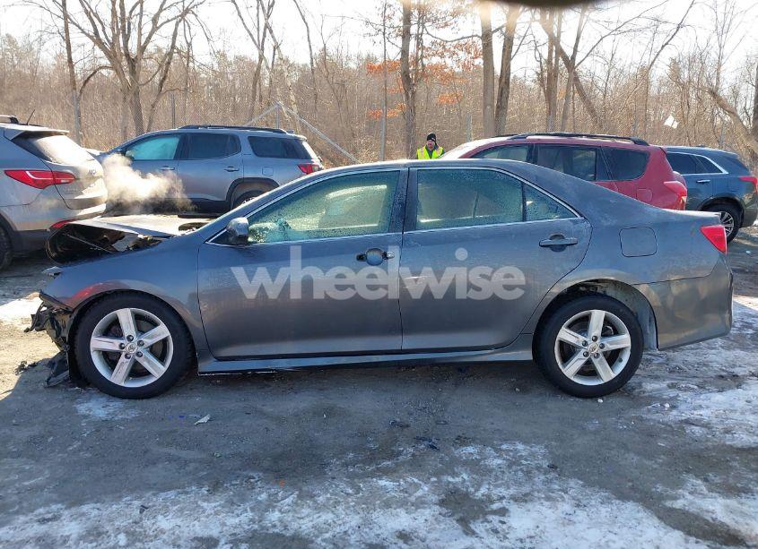 Photo 14 of 2012 Toyota Camry SE (VIN 4T1BF1FK9CU126257)