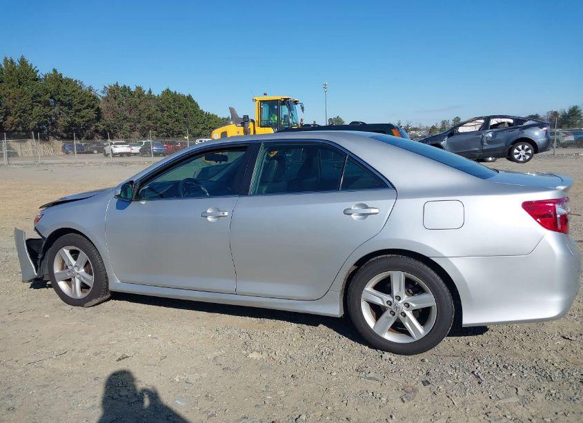 Photo 14 of 2012 Toyota Camry SE (VIN 4T1BF1FK9CU127652)