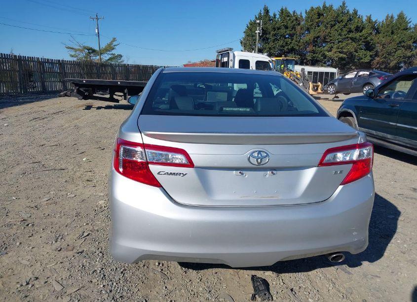 Photo 16 of 2012 Toyota Camry SE (VIN 4T1BF1FK9CU127652)