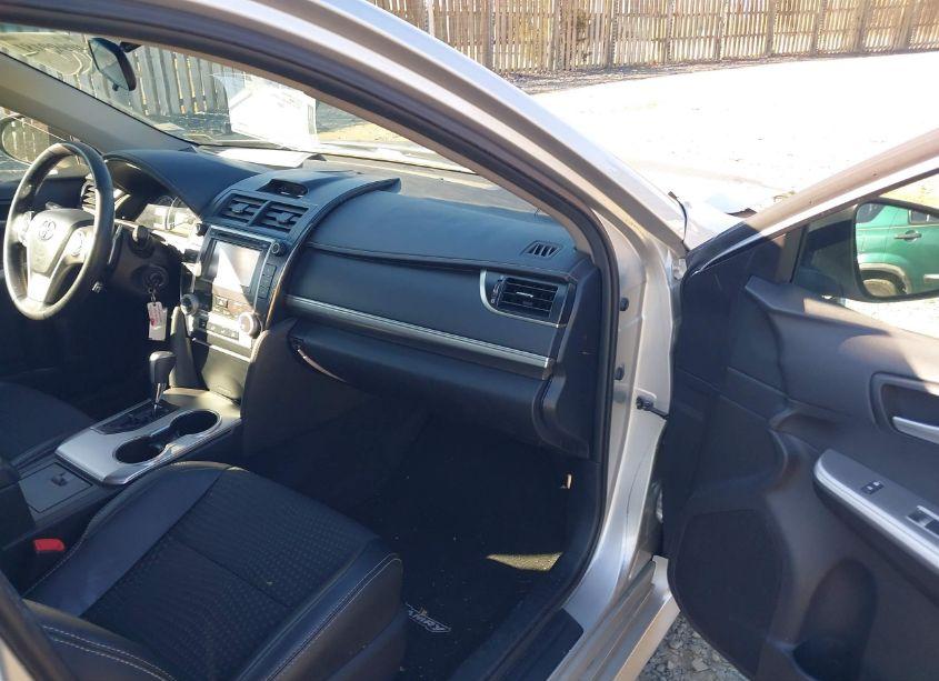 Photo 5 of 2012 Toyota Camry SE (VIN 4T1BF1FK9CU127652)