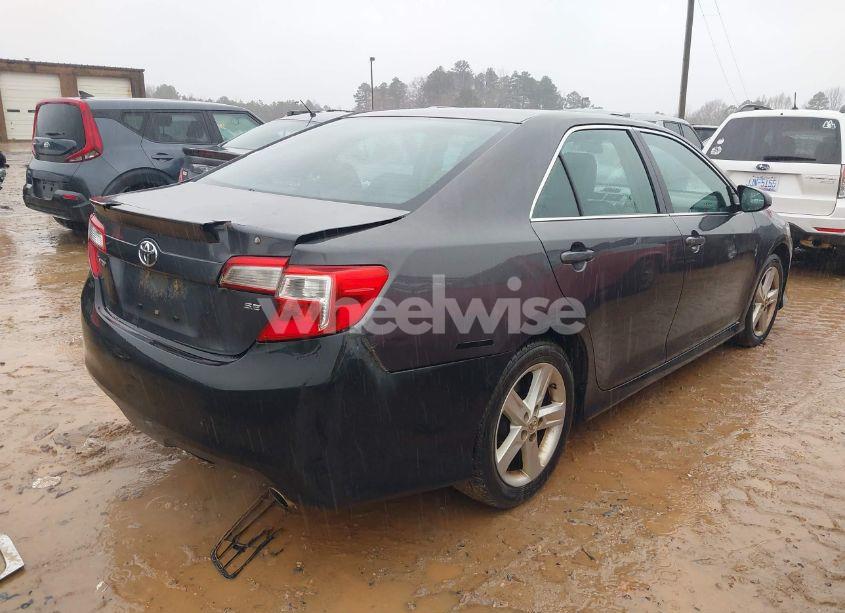 Photo 4 of 2012 Toyota Camry SE (VIN 4T1BF1FK9CU130129)
