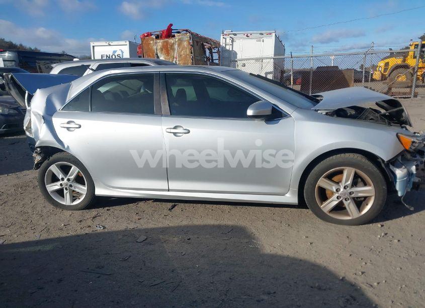 Photo 13 of 2012 Toyota Camry SE (VIN 4T1BF1FK9CU132642)