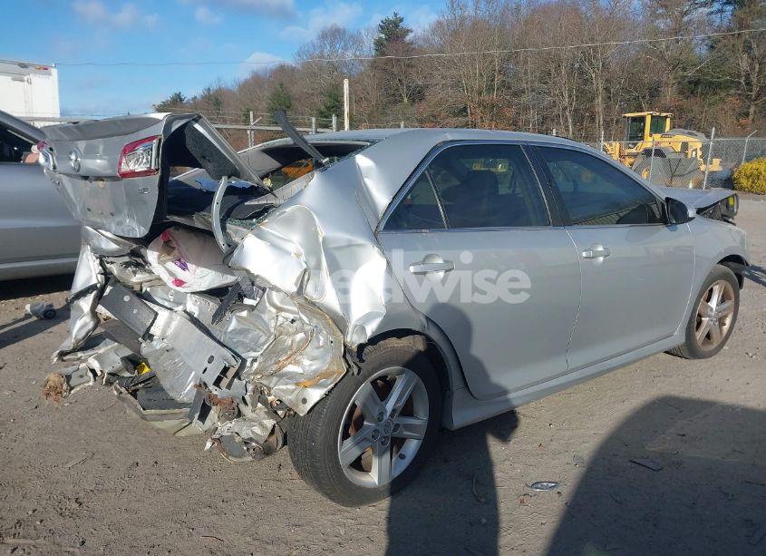 Photo 4 of 2012 Toyota Camry SE (VIN 4T1BF1FK9CU132642)