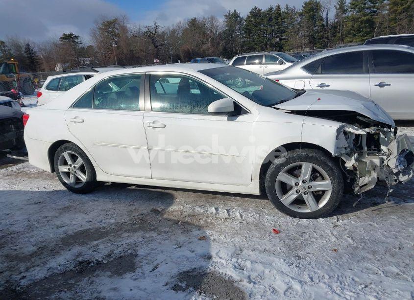 Photo 13 of 2012 Toyota Camry SE (VIN 4T1BF1FK9CU172834)