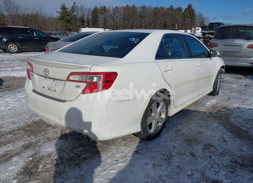 Photo 4 of 2012 Toyota Camry SE (VIN 4T1BF1FK9CU172834)