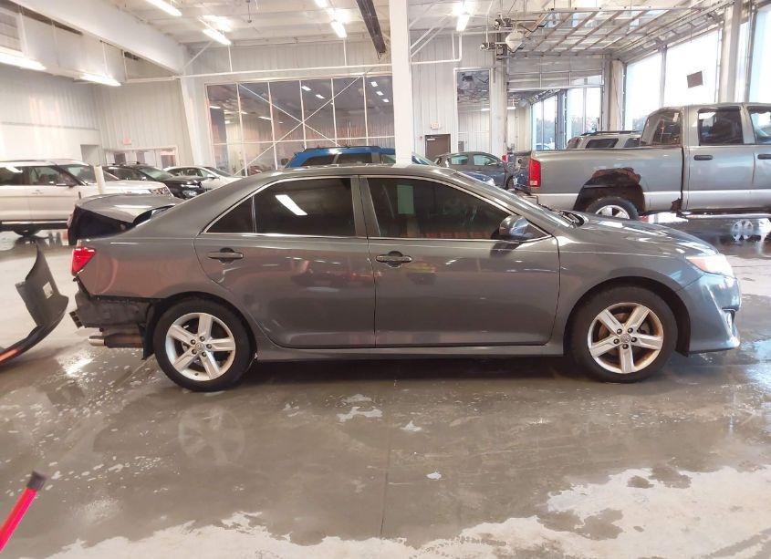 Photo 13 of 2012 Toyota Camry SE (VIN 4T1BF1FK9CU177774)