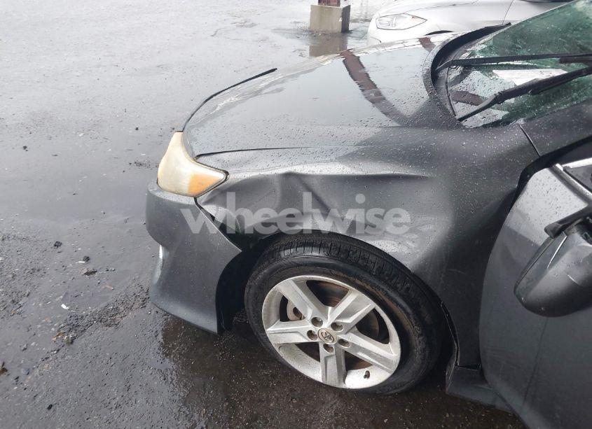 Photo 6 of 2012 Toyota Camry SE (VIN 4T1BF1FK9CU185938)