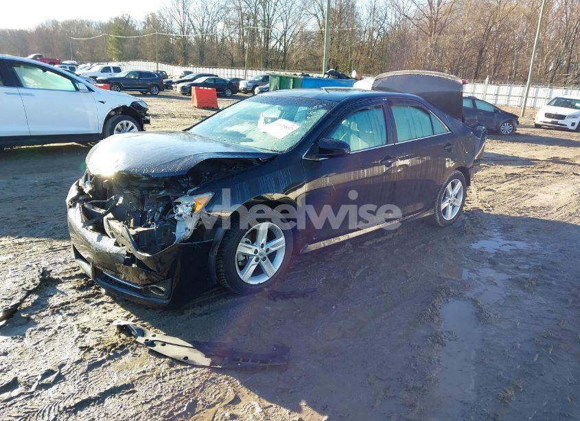 Photo 2 of 2012 Toyota Camry SE (VIN 4T1BF1FK9CU202138)