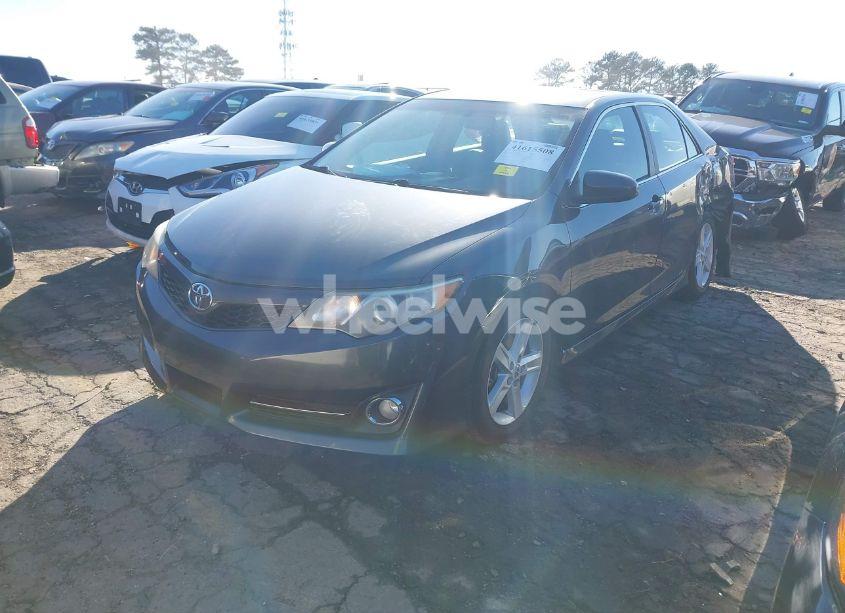 Photo 2 of 2012 Toyota Camry SE (VIN 4T1BF1FK9CU501760)