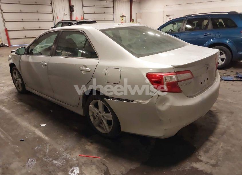Photo 3 of 2012 Toyota Camry SE (VIN 4T1BF1FK9CU533639)