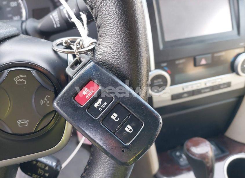 Photo 11 of 2012 Toyota Camry XLE (VIN 4T1BF1FK9CU547671)