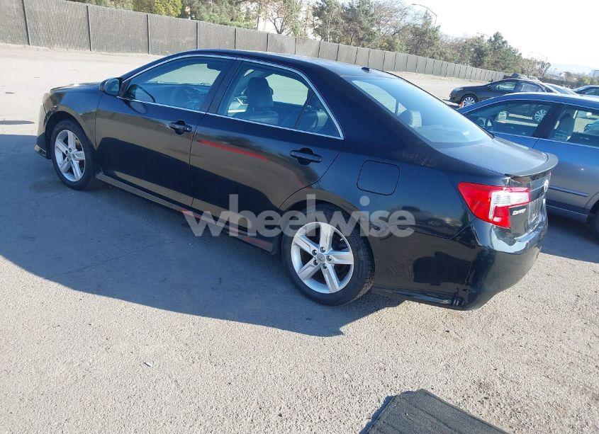 Photo 3 of 2012 Toyota Camry SE (VIN 4T1BF1FK9CU569363)