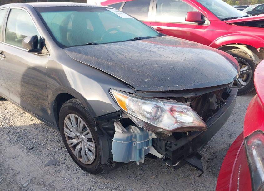 Photo 13 of 2012 Toyota Camry SE/LE/XLE (VIN 4T1BF1FK9CU589550)