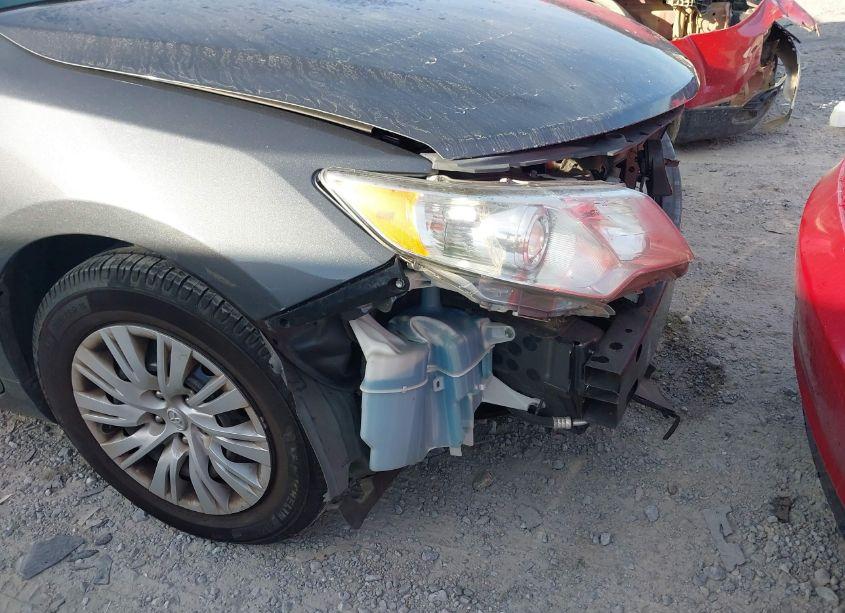 Photo 19 of 2012 Toyota Camry SE/LE/XLE (VIN 4T1BF1FK9CU589550)