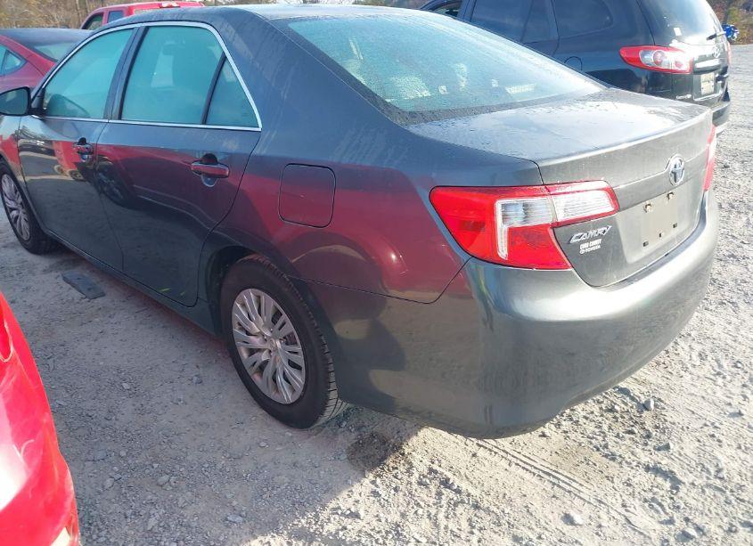 Photo 3 of 2012 Toyota Camry SE/LE/XLE (VIN 4T1BF1FK9CU589550)