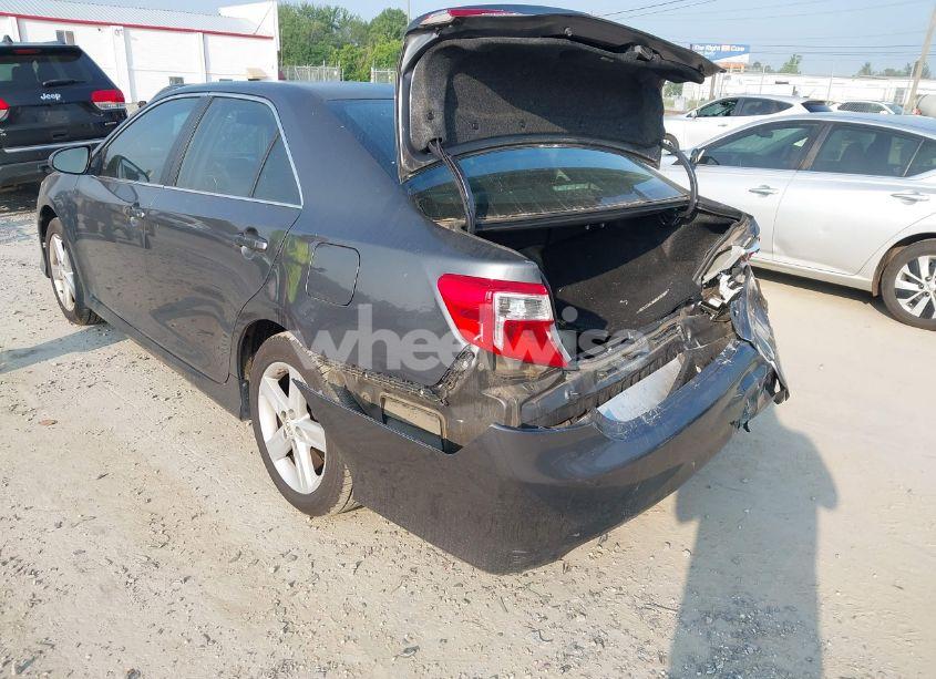 Photo 3 of 2012 Toyota Camry SE (VIN 4T1BF1FK9CU596787)