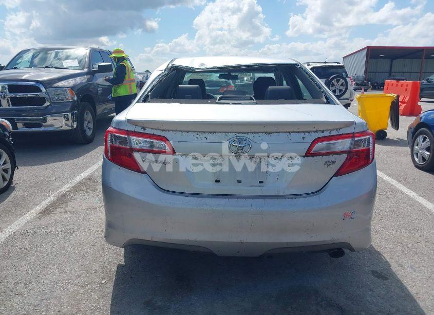 Photo 15 of 2013 Toyota Camry L/LE/SE/XLE (VIN 4T1BF1FK9DU206675)