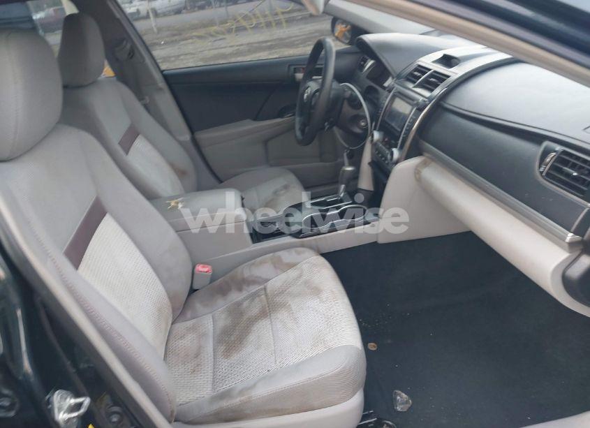 Photo 5 of 2013 Toyota Camry LE (VIN 4T1BF1FK9DU217580)