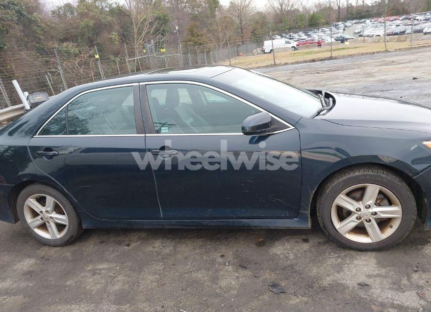 Photo 13 of 2013 Toyota Camry SE (VIN 4T1BF1FK9DU238140)