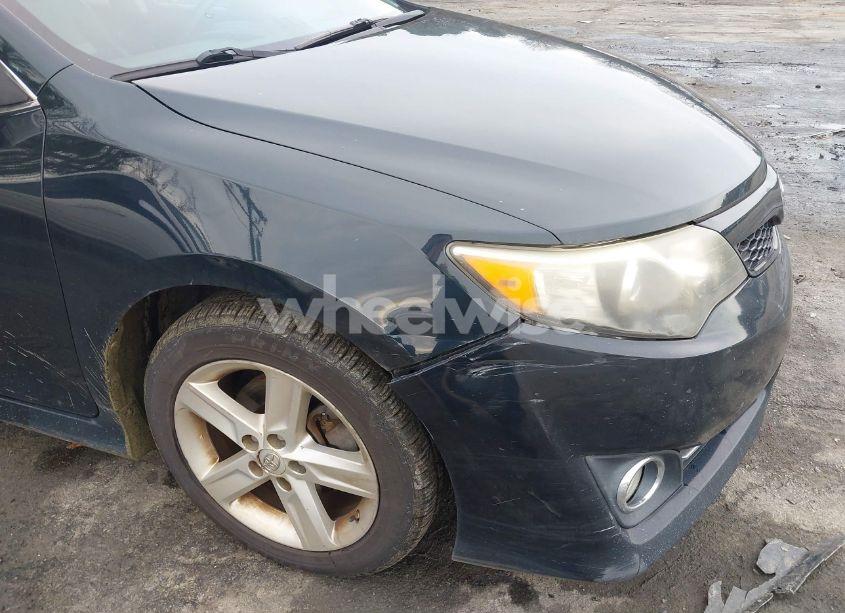 Photo 6 of 2013 Toyota Camry SE (VIN 4T1BF1FK9DU238140)