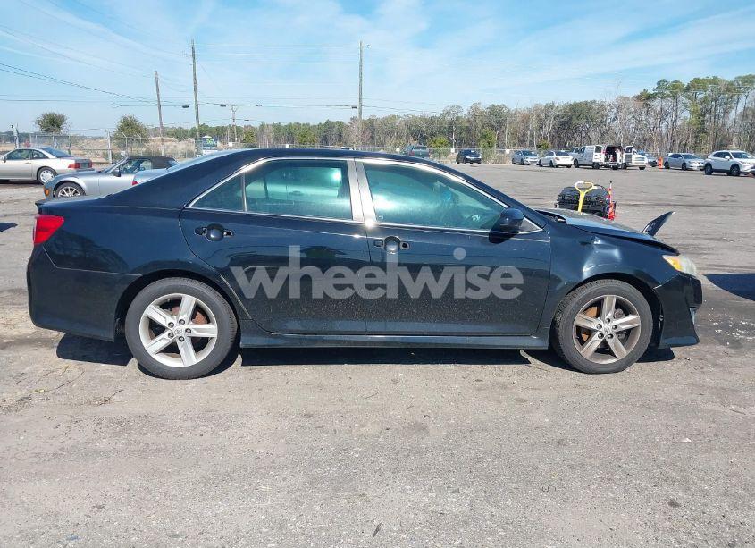 Photo 13 of 2013 Toyota Camry SE (VIN 4T1BF1FK9DU254127)