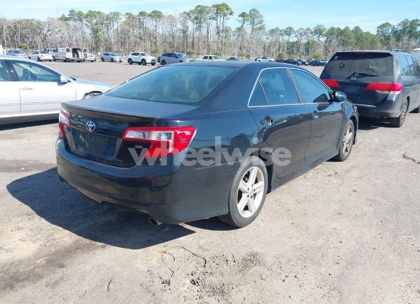 Photo 4 of 2013 Toyota Camry SE (VIN 4T1BF1FK9DU254127)