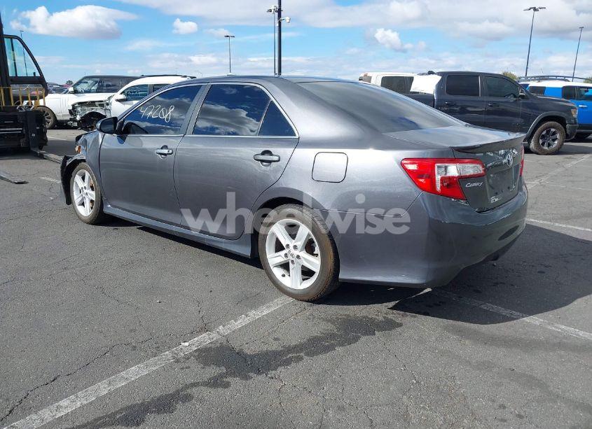 Photo 3 of 2013 Toyota Camry SE (VIN 4T1BF1FK9DU268335)