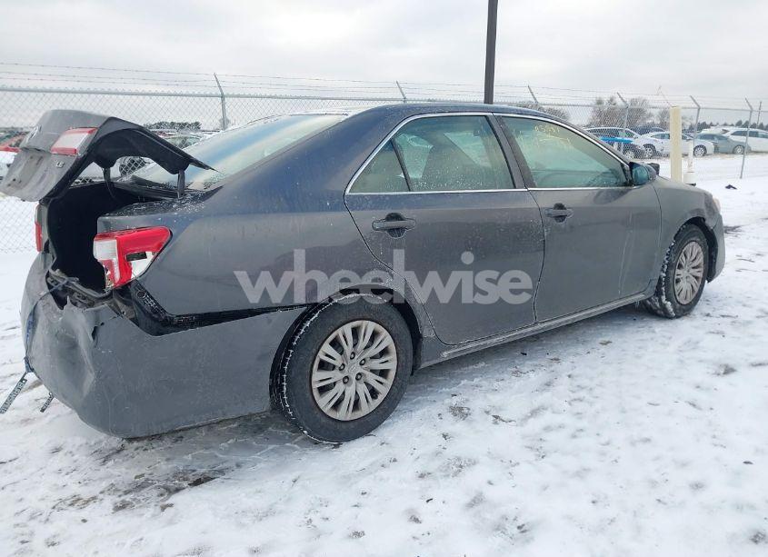 Photo 4 of 2013 Toyota Camry LE (VIN 4T1BF1FK9DU272353)
