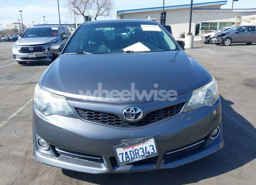 Photo 13 of 2013 Toyota Camry SE (VIN 4T1BF1FK9DU653149)