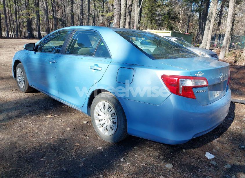 Photo 3 of 2013 Toyota Camry LE (VIN 4T1BF1FK9DU665219)