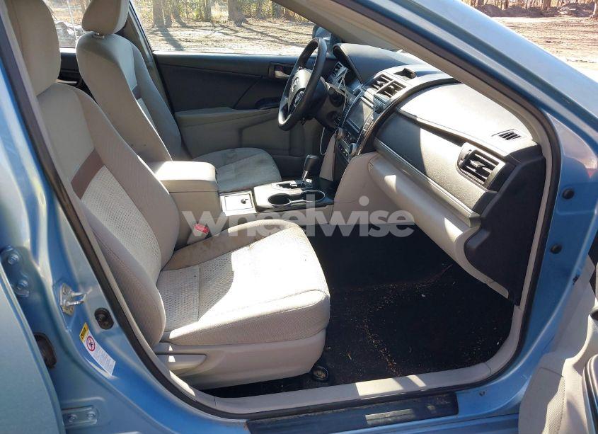 Photo 5 of 2013 Toyota Camry LE (VIN 4T1BF1FK9DU665219)