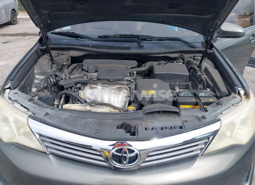 Photo 10 of 2013 Toyota Camry L (VIN 4T1BF1FK9DU669593)