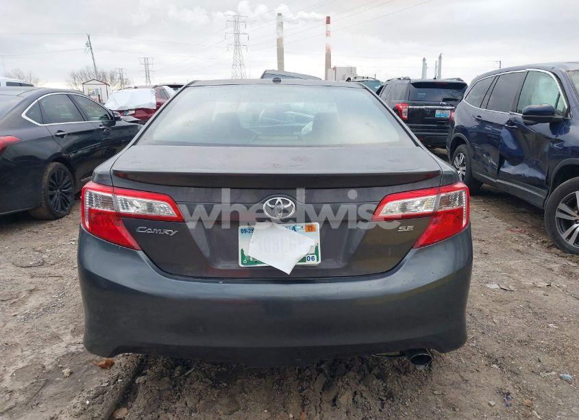 Photo 17 of 2013 Toyota Camry SE (VIN 4T1BF1FK9DU678164)