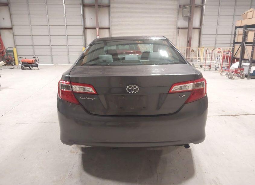 Photo 17 of 2013 Toyota Camry LE (VIN 4T1BF1FK9DU682599)