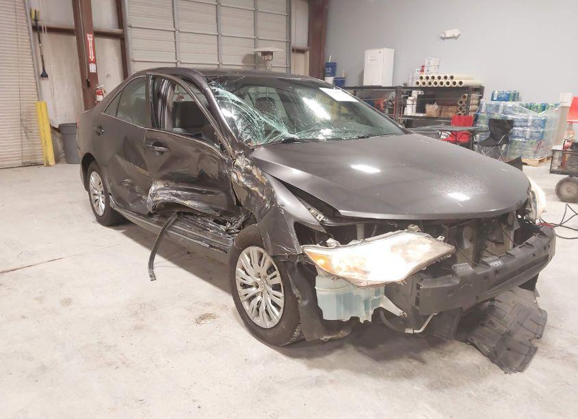 Photo 6 of 2013 Toyota Camry LE (VIN 4T1BF1FK9DU682599)