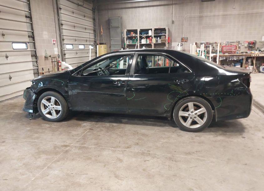 Photo 15 of 2013 Toyota Camry SE (VIN 4T1BF1FK9DU703516)