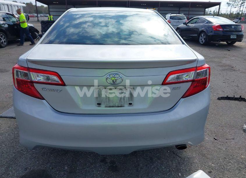 Photo 16 of 2013 Toyota Camry SE (VIN 4T1BF1FK9DU715911)