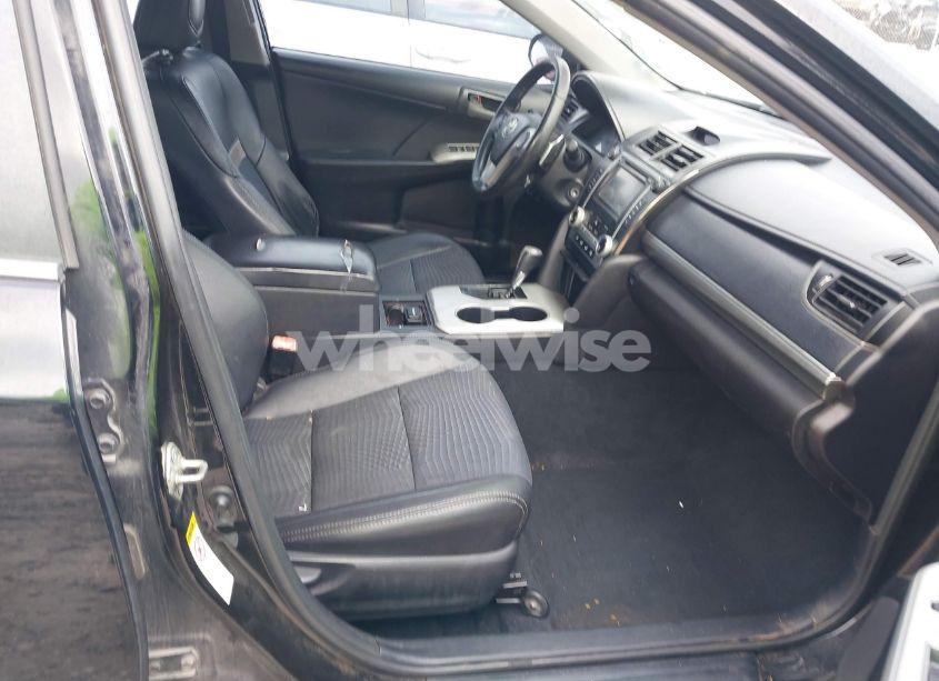 Photo 5 of 2014 Toyota Camry SE (VIN 4T1BF1FK9EU309791)