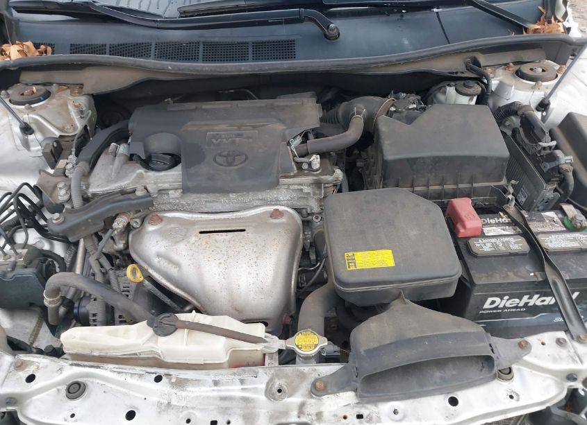 Photo 10 of 2014 Toyota Camry SE (VIN 4T1BF1FK9EU330494)