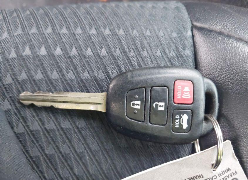 Photo 11 of 2014 Toyota Camry SE (VIN 4T1BF1FK9EU330494)